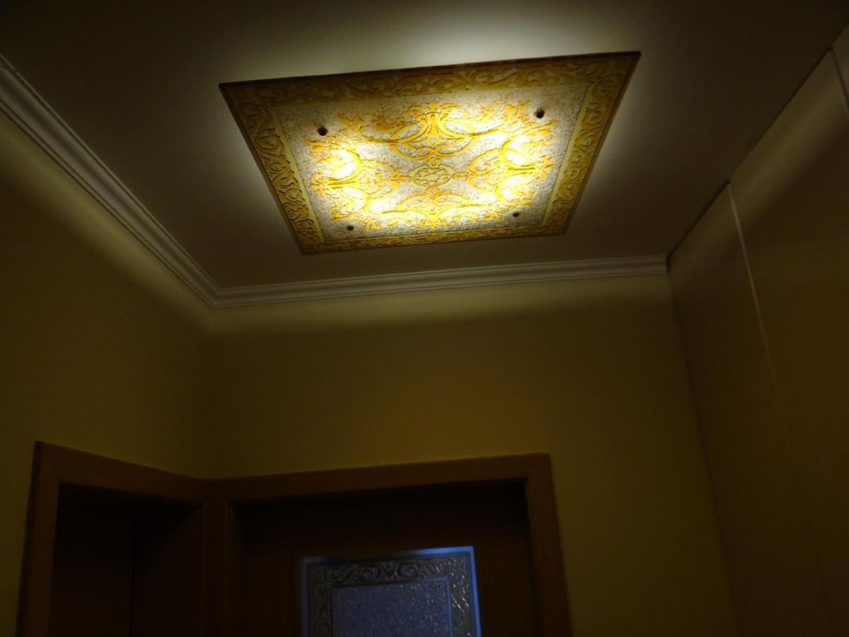 Luxury Versailles Apartments Center Opera Бургас Экстерьер фото